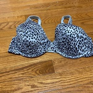 Vanity Fair Leopard Bra